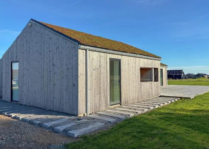 3 Bedroom Gorgeous In *